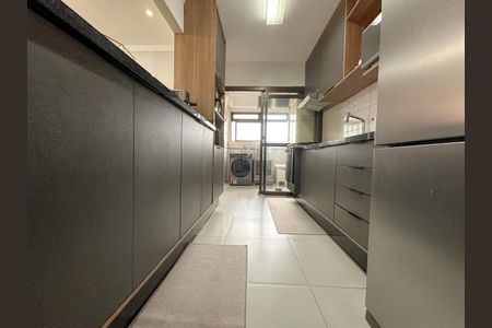 Apartamento à venda com 93m², 4 quartos e 2 vagas Apartamento à venda com 93m², 4 quartos e 2 vagasCozinha