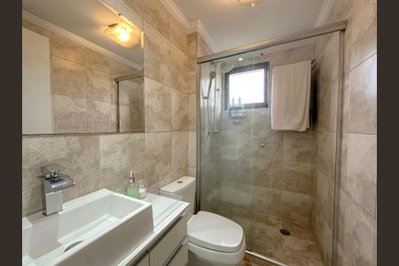 Apartamento à venda com 93m², 4 quartos e 2 vagas Apartamento à venda com 93m², 4 quartos e 2 vagasBanheiro Social