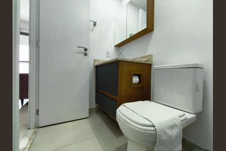 Studio à venda com 25m², 1 quarto e sem vaga Studio à venda com 25m², 1 quarto e sem vagaBanheiro