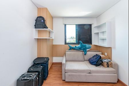 Apartamento à venda com 103m², 2 quartos e 2 vagasQuarto 2