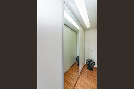 Apartamento à venda com 103m², 2 quartos e 2 vagasSuíte