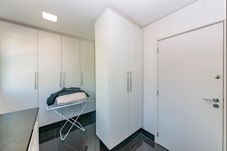 Apartamento à venda com 103m², 2 quartos e 2 vagasÁrea de Serviço