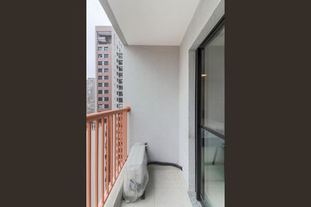 Studio à venda com 25m², 1 quarto e sem vaga Studio à venda com 25m², 1 quarto e sem vagaVaranda