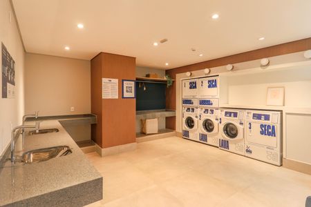 Studio à venda com 25m², 1 quarto e sem vaga Studio à venda com 25m², 1 quarto e sem vagaÁrea comum - Lavanderia