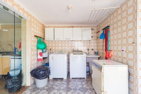 Casa à venda com 400m², 3 quartos e 2 vagas Casa à venda com 400m², 3 quartos e 2 vagasÁrea de Serviço