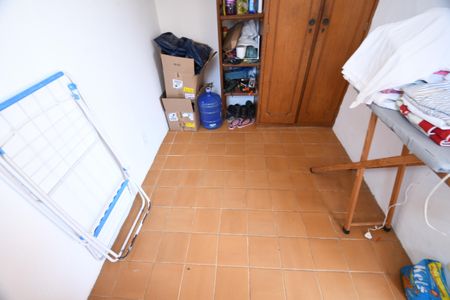 Casa à venda com 270m², 3 quartos e 4 vagasQuarto de Serviço