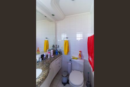 Apartamento à venda com 104m², 3 quartos e 2 vagasBanheiro da Suíte