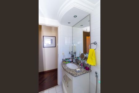 Apartamento à venda com 104m², 3 quartos e 2 vagasBanheiro 2