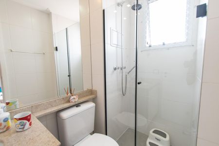 Apartamento à venda com 100m², 3 quartos e 2 vagasBanheiro da suíte 1