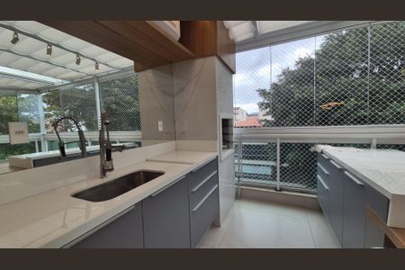 Apartamento à venda com 358m², 3 quartos e 4 vagas Apartamento à venda com 358m², 3 quartos e 4 vagasVaranda