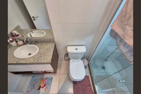 Apartamento à venda com 358m², 3 quartos e 4 vagas Apartamento à venda com 358m², 3 quartos e 4 vagasBanheiro suite 2