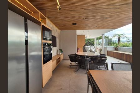 Apartamento à venda com 358m², 3 quartos e 4 vagas Apartamento à venda com 358m², 3 quartos e 4 vagasTerraço