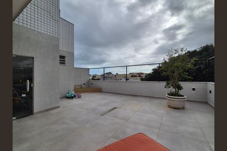 Apartamento à venda com 358m², 3 quartos e 4 vagas Apartamento à venda com 358m², 3 quartos e 4 vagasTerraço