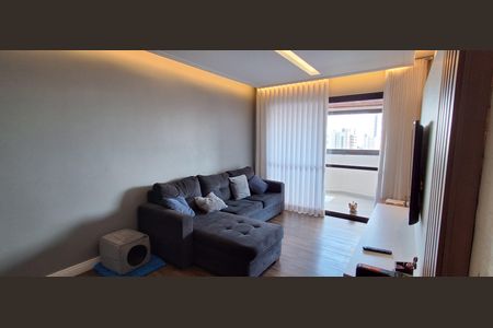 Apartamento à venda com 135m², 3 quartos e 3 vagas Apartamento à venda com 135m², 3 quartos e 3 vagasSala