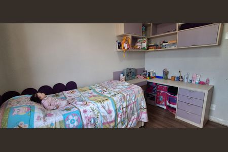 Apartamento à venda com 135m², 3 quartos e 3 vagas Apartamento à venda com 135m², 3 quartos e 3 vagasSuíte 1