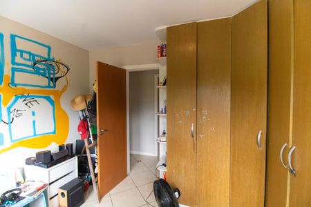 Casa de condomínio à venda com 420m², 3 quartos e 2 vagas Casa de condomínio à venda com 420m², 3 quartos e 2 vagasQuarto 2