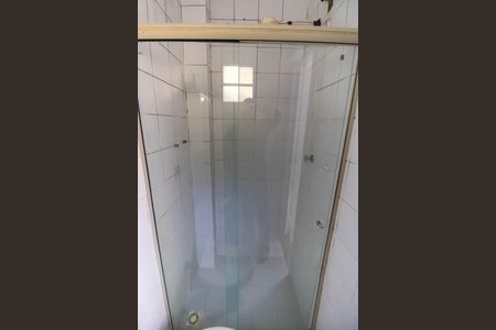 Casa de condomínio à venda com 420m², 3 quartos e 2 vagas Casa de condomínio à venda com 420m², 3 quartos e 2 vagasBanheiro de serviço