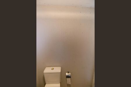 Casa de condomínio à venda com 420m², 3 quartos e 2 vagas Casa de condomínio à venda com 420m², 3 quartos e 2 vagasLavabo