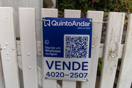 Casa de condomínio à venda com 420m², 3 quartos e 2 vagas Casa de condomínio à venda com 420m², 3 quartos e 2 vagasPlaquinha