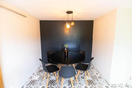 Casa de condomínio à venda com 420m², 3 quartos e 2 vagas Casa de condomínio à venda com 420m², 3 quartos e 2 vagasCozinha