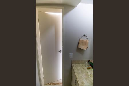 Casa de condomínio à venda com 420m², 3 quartos e 2 vagas Casa de condomínio à venda com 420m², 3 quartos e 2 vagasLavabo