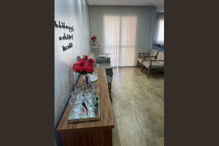 Sala de apartamento à venda com 3 quartos, 70m² em Santo Antônio, Osasco