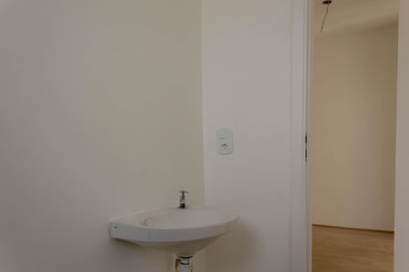 Apartamento à venda com 42m², 2 quartos e 1 vaga Apartamento à venda com 42m², 2 quartos e 1 vagaBanheiro