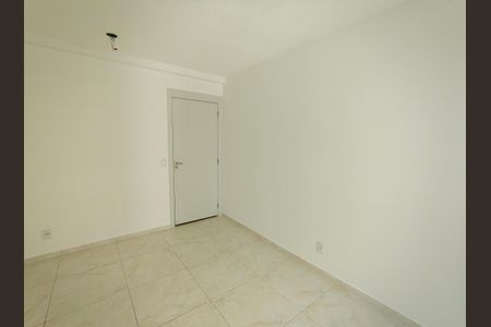 Sala de apartamento para alugar com 2 quartos, 50m² em Taquara, Rio de Janeiro