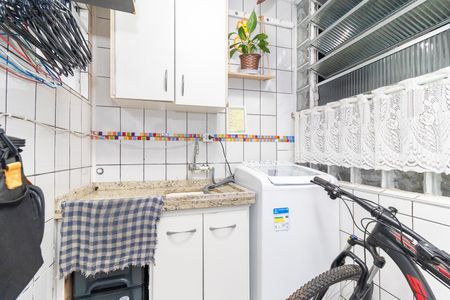 Apartamento à venda com 58m², 2 quartos e 1 vagaÁrea de Serviço