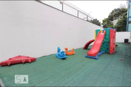 Apartamento à venda com 100m², 3 quartos e 2 vagas Apartamento à venda com 100m², 3 quartos e 2 vagasPlayground