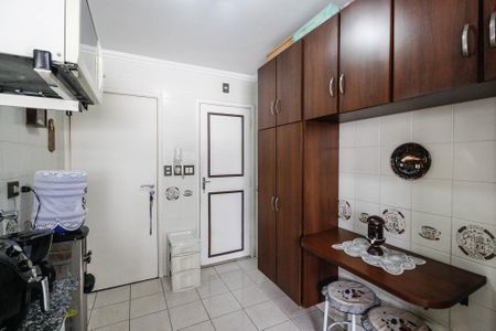 Apartamento à venda com 100m², 3 quartos e 2 vagas Apartamento à venda com 100m², 3 quartos e 2 vagasv