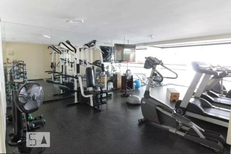 Apartamento à venda com 100m², 3 quartos e 2 vagas Apartamento à venda com 100m², 3 quartos e 2 vagasAcademia