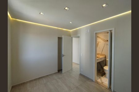Apartamento à venda com 70m², 2 quartos e 1 vagaSuíte 