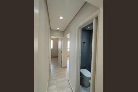 Apartamento à venda com 70m², 2 quartos e 1 vagaCorredor
