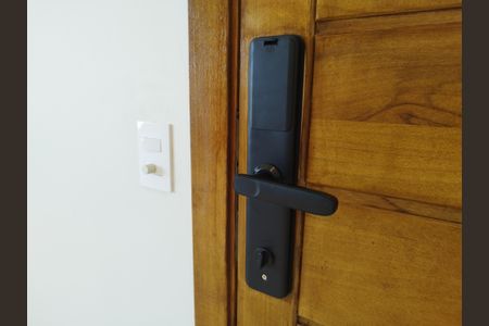 Apartamento à venda com 70m², 2 quartos e 1 vagaFechadura Eletrônica 