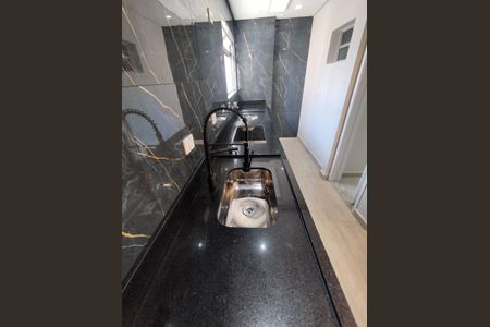 Apartamento à venda com 70m², 2 quartos e 1 vagaCozinha - Torneira