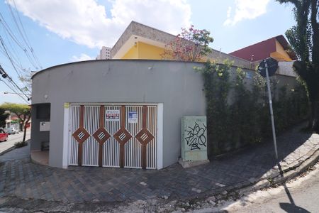 Casa à venda com 146m², 2 quartos e 2 vagasFachada