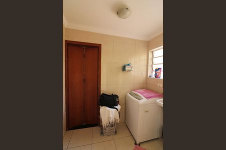 Casa à venda com 146m², 2 quartos e 2 vagasÁrea de Serviço