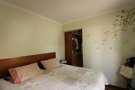 Casa à venda com 146m², 2 quartos e 2 vagasSuíte 2