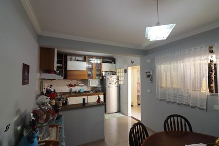 Casa à venda com 146m², 2 quartos e 2 vagasCopa e Cozinha