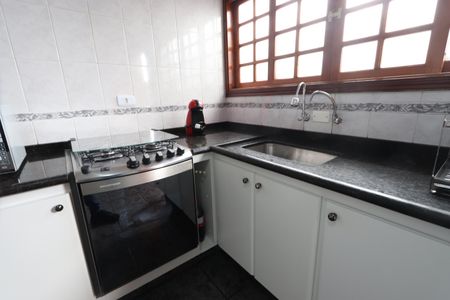 Casa à venda com 125m², 2 quartos e 2 vagasCozinha