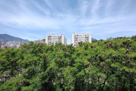 Vista  de apartamento para alugar com 1 quarto, 50m² em Tanque, Rio de Janeiro