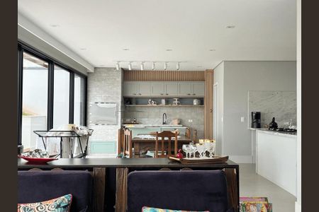 Casa à venda com 3 quartos, 284m² em Vale Azul, Jundiaí