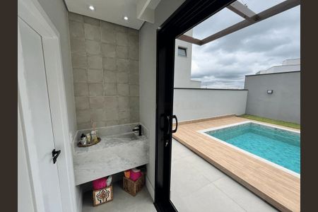 Casa à venda com 284m², 3 quartos e 2 vagas