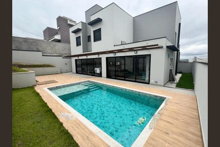 Casa à venda com 284m², 3 quartos e 2 vagas