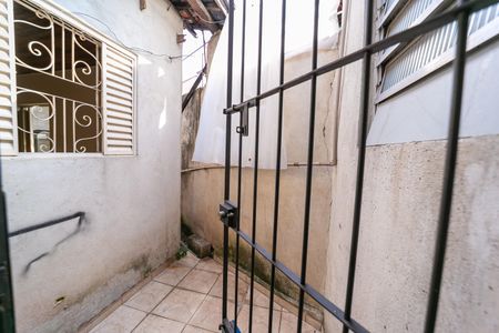 Casa à venda com 168m², 2 quartos e 3 vagas Casa à venda com 168m², 2 quartos e 3 vagasQuintal