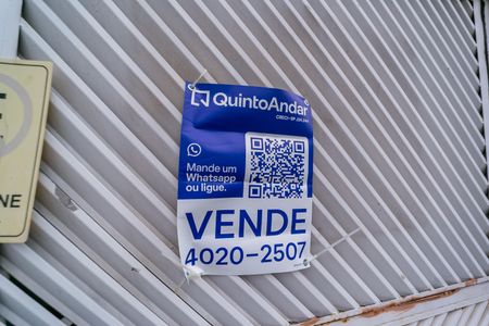 Casa à venda com 168m², 2 quartos e 3 vagas Casa à venda com 168m², 2 quartos e 3 vagas17/10/25 Placa : ZNHJ-411