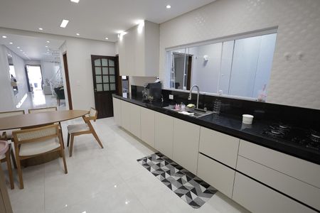 Casa à venda com 270m², 3 quartos e 4 vagasCozinha