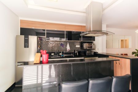 Casa de condomínio à venda com 225m², 3 quartos e 3 vagasCozinha