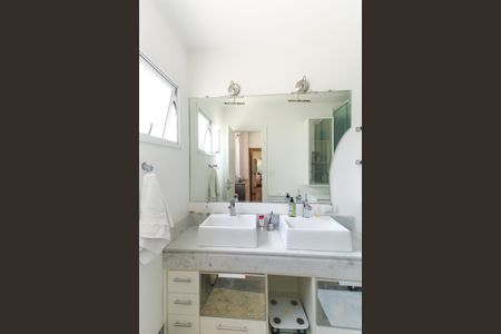 Casa de condomínio à venda com 225m², 3 quartos e 3 vagasBanheiro da Suíte 3